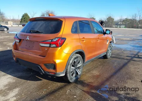 2020 Mitsubishi Outlander Sport 2.0 Se z USA, uszkodzony, nr VIN JA4AP4AU2LU011890